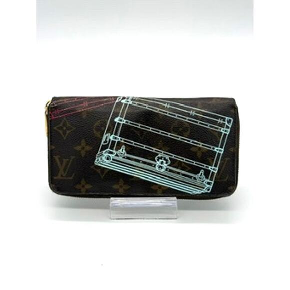 LOUIS VUITTON  Monogram 2014 Animation Silk Screen of Trunks*Limited Ed. Wallet* - Picture 6 of 16